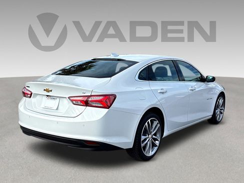 Used 2024 Chevrolet Malibu LT image 25