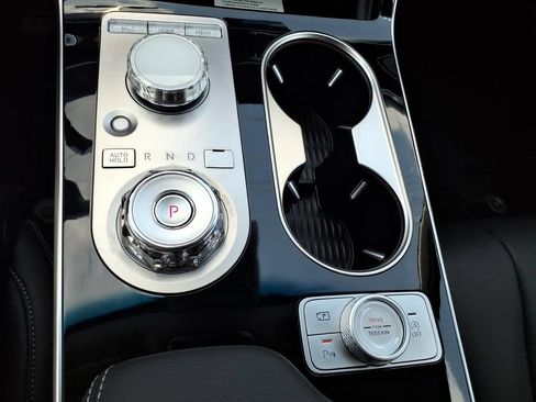 New 2027 Genesis GV80 2.5T AWD/4WD image 21