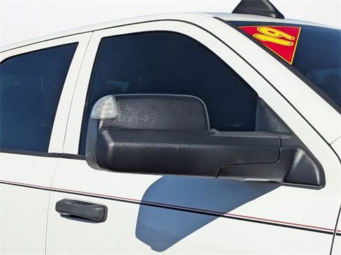 Used 2019 RAM 2500 Tradesman w/ Chrome Appearance Group image 19