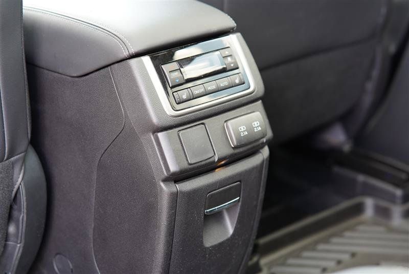 Used 2020 Subaru Ascent Limited w/ Technology Package AWD/4WD image 70