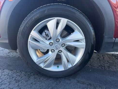 Used 2025 Buick Encore GX Preferred AWD/4WD image 25