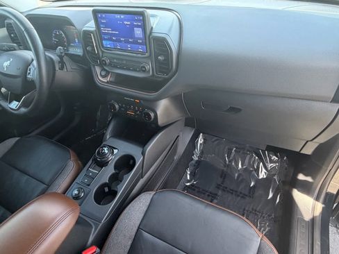 Used 2022 Ford Bronco Sport Outer Banks w/ Tech Package image 9