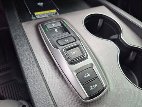 Certified 2025 Honda Passport EX-L image 15