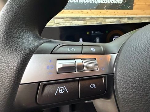 Certified 2024 Hyundai Kona SE AWD/4WD image 21