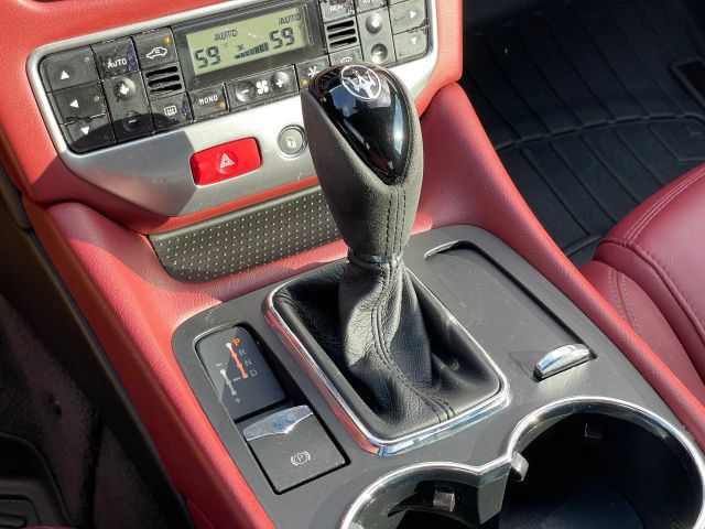 Used 2016 Maserati GranTurismo Sport RWD image 28