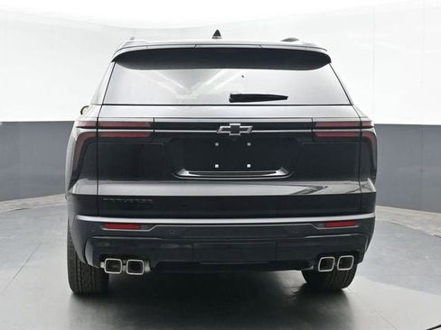 New 2026 Chevrolet Traverse LT w/ Midnight/Sport Edition image 13