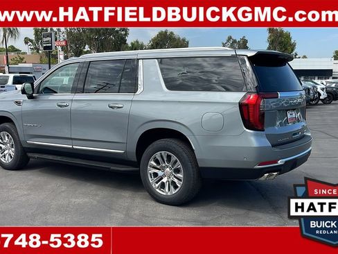 New 2026 GMC Yukon XL Denali AWD/4WD image 3