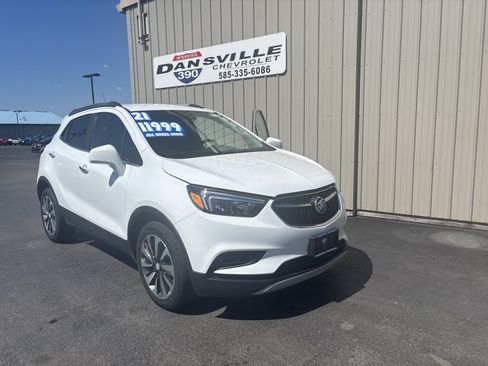 Used 2021 Buick Encore Preferred AWD/4WD image 1