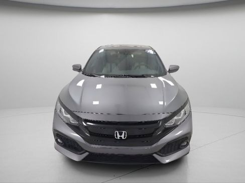 Used 2018 Honda Civic EX image 2