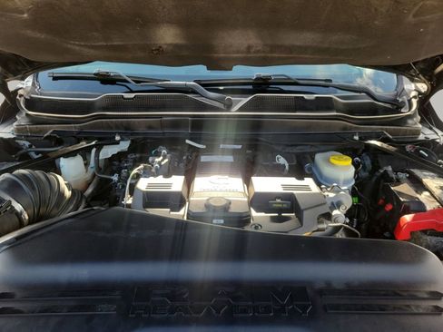 Used 2020 RAM 2500 Laramie w/ Night Edition image 24