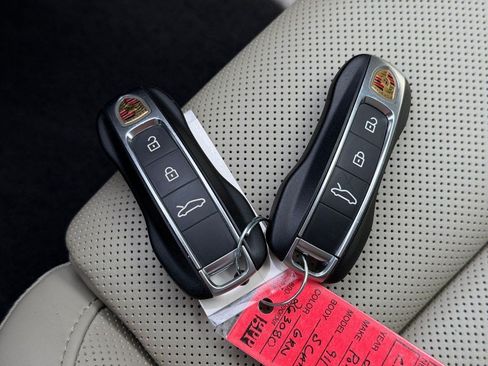 Used 2021 Porsche 911 Turbo S AWD/4WD image 37