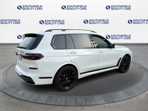 Used 2024 BMW X7 M60i w/ Executive Package AWD/4WD image 7
