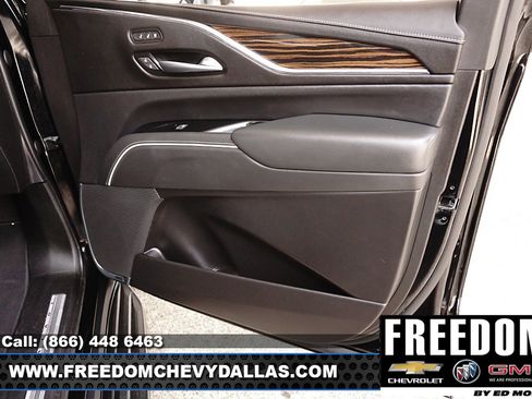 Certified 2023 Cadillac Escalade ESV Premium Luxury image 39