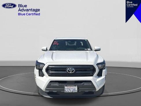 Used 2024 Toyota Tacoma SR5 AWD/4WD image 3