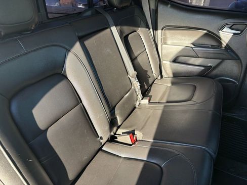 Used 2018 Chevrolet Colorado ZR2 image 14