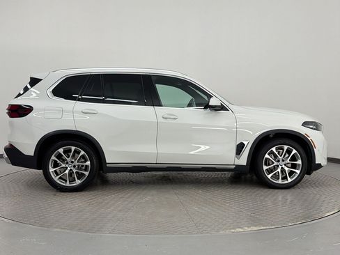 Used 2024 BMW X5 sDrive40i w/ Parking Assistance Package RWD image 8