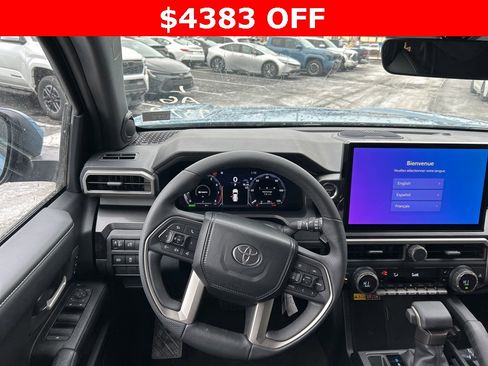 New 2025 Toyota 4Runner Limited image 16