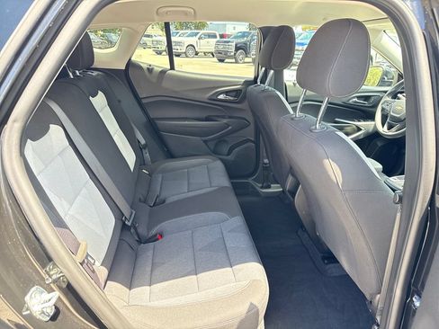 Used 2024 Chevrolet Trax LS w/ LS Convenience Package FWD image 24