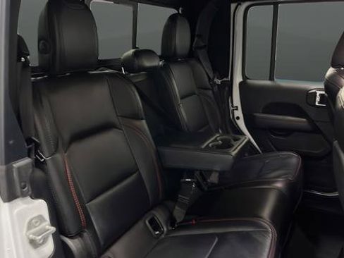 Used 2022 Jeep Gladiator Rubicon AWD/4WD image 24