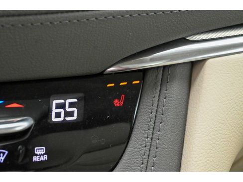 Certified 2021 Cadillac XT5 Premium Luxury image 45