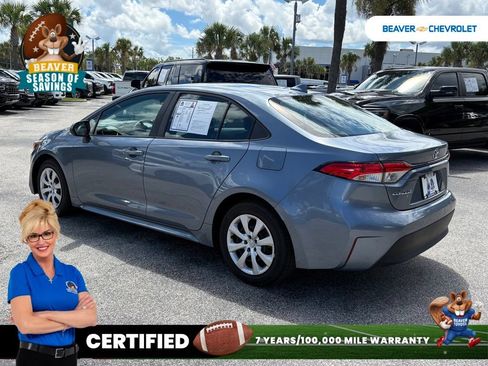 Used 2024 Toyota Corolla LE FWD image 5