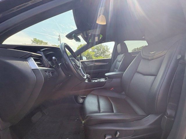Used 2023 Cadillac XT5 Luxury AWD/4WD image 17