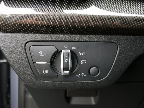 Used 2022 Audi SQ5 Premium Plus image 26