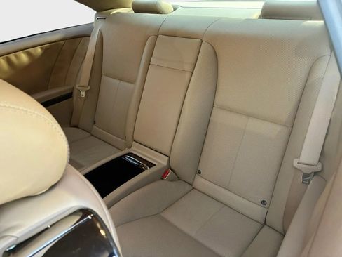 Used 2012 Mercedes-Benz CL 550 4MATIC image 18