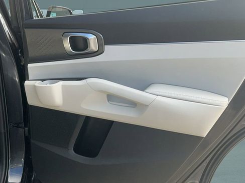 Used 2025 Kia Sorento S w/ Panoramic Sunroof Package FWD image 15