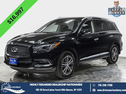 Used 2019 INFINITI QX60 Luxe w/ Essential Package