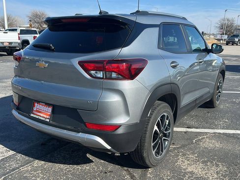 Used 2025 Chevrolet TrailBlazer LT image 6