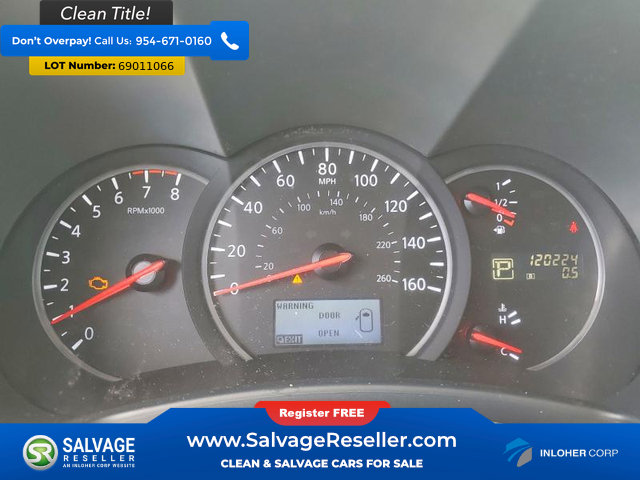 Used 2016 Nissan Quest S FWD image 12