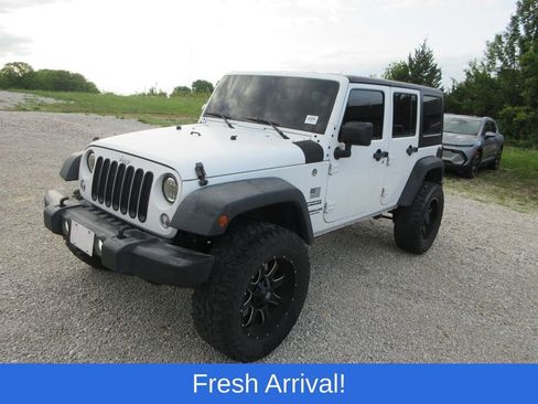 Used 2017 Jeep Wrangler Unlimited Sport w/ Connectivity Group AWD/4WD image 1