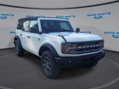 Certified 2024 Ford Bronco Big Bend image 1