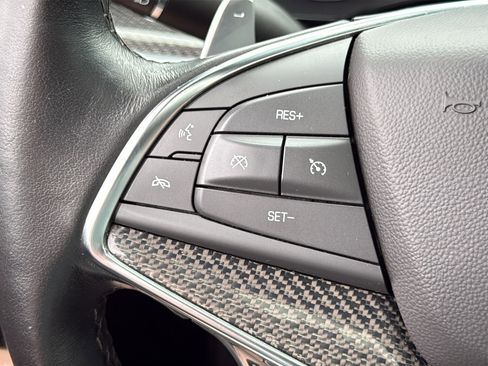 Certified 2024 Cadillac XT5 Sportv w/ Technology Package image 16