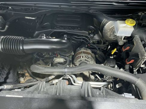 Used 2019 RAM 1500 Big Horn image 9