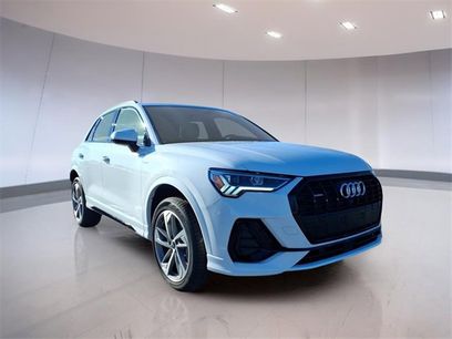 New 2025 Audi Q3 2.0T Premium