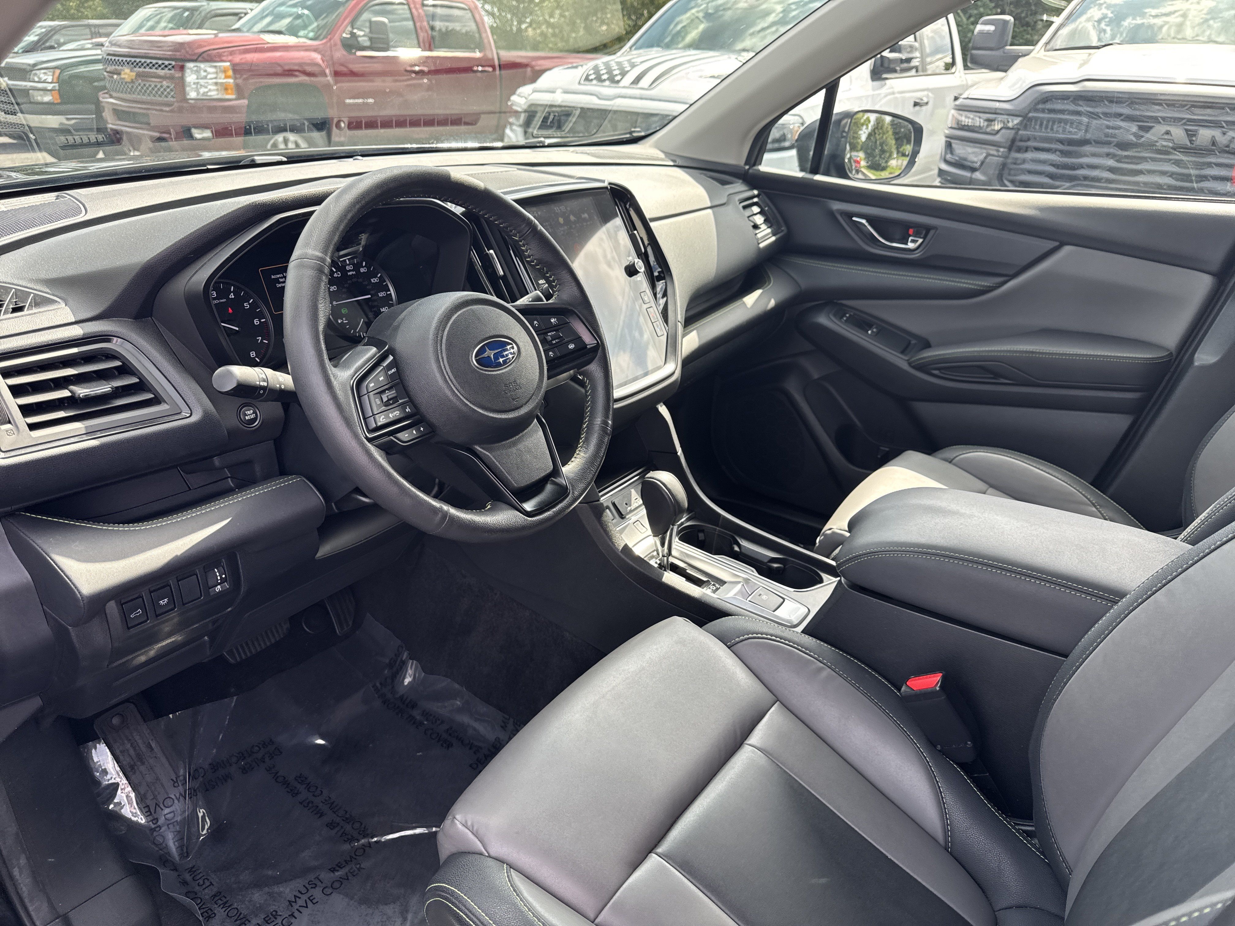 Used 2024 Subaru Ascent Onyx Edition AWD/4WD image 4
