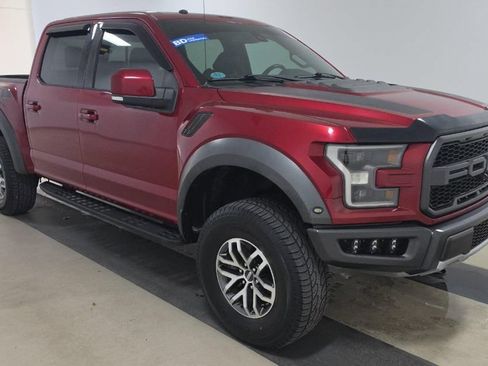 Used 2018 Ford F150 Raptor w/ Equipment Group 802A Luxury AWD/4WD image 3