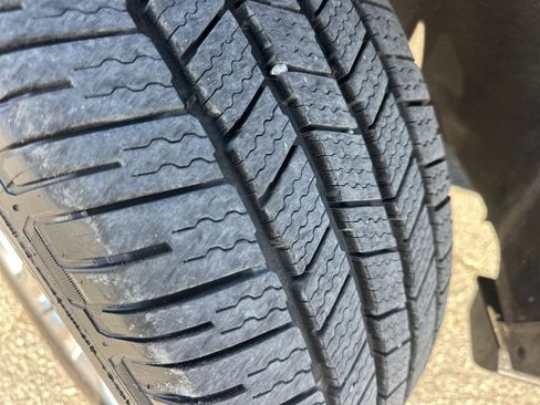 Used 2019 Cadillac Escalade Platinum image 39