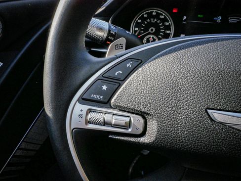 Used 2024 Genesis G80 image 17