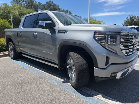 Used 2025 GMC Sierra 1500 Denali w/ Denali Reserve Package image 3