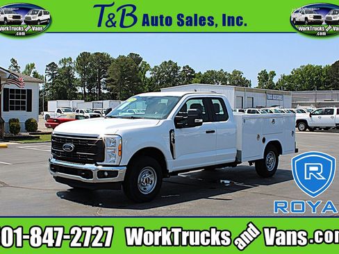 Used 2026 Ford F250 XL w/ XL Chrome Package RWD image 1