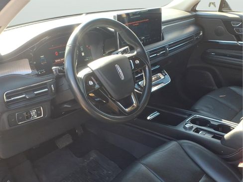 Used 2023 Lincoln Corsair Reserve w/ Jet Appearance Package image 7