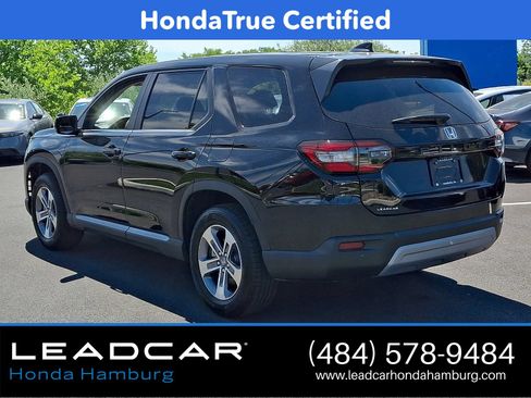 Certified 2025 Honda Pilot EX-L image 6