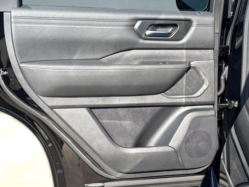 New 2026 Nissan Armada SV image 25