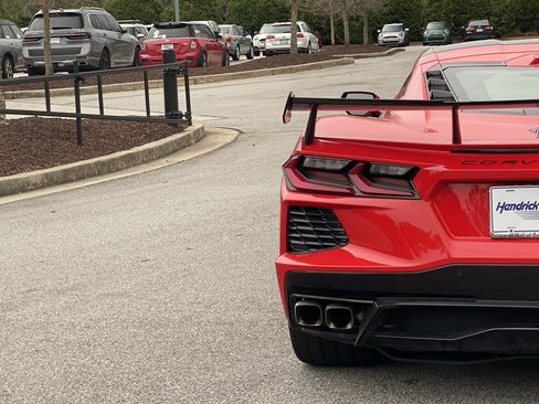 Used 2024 Chevrolet Corvette Stingray Coupe w/ 1LT image 17