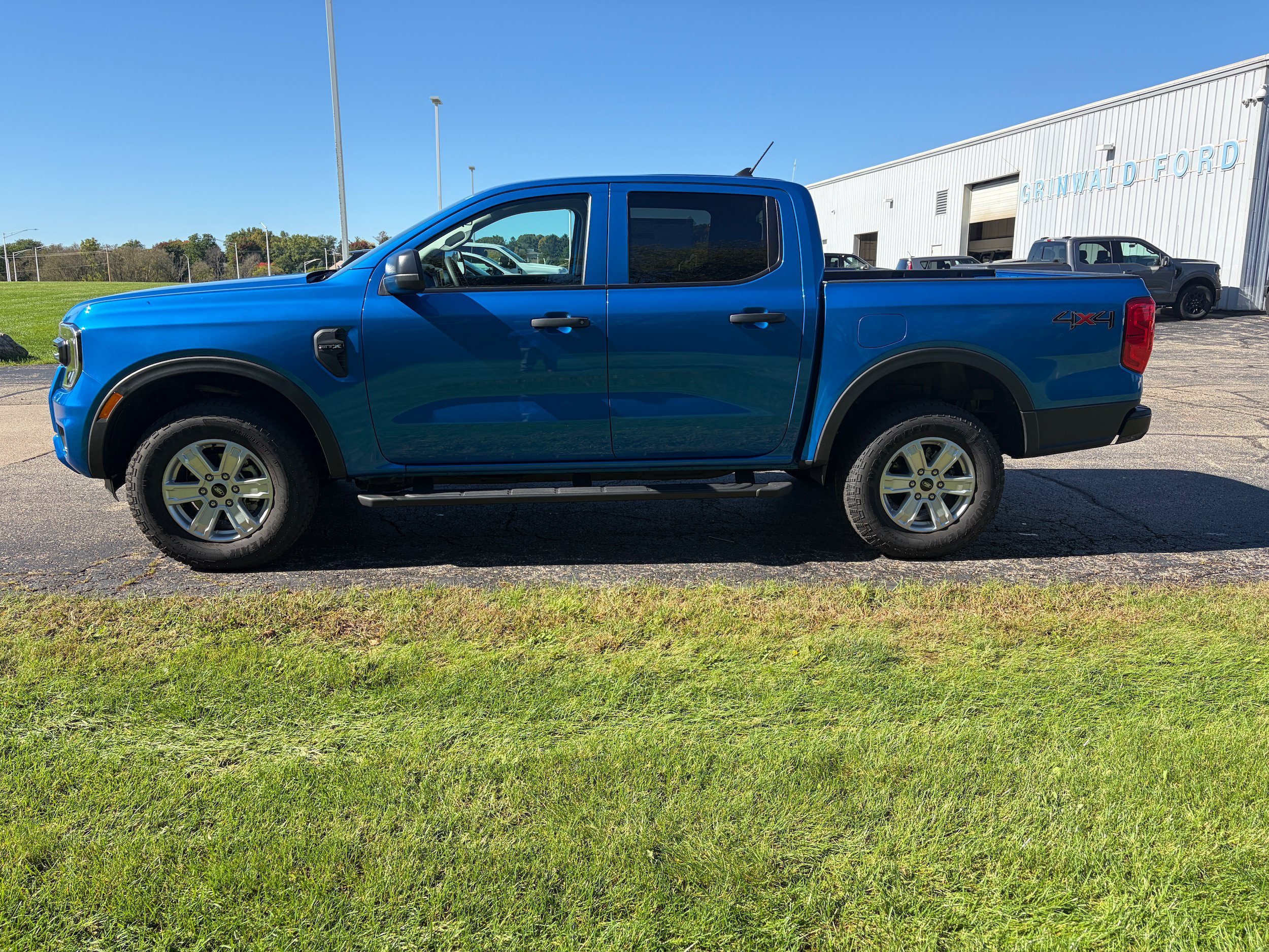 New 2026 Ford Ranger XL w/ Trailer Tow Package AWD/4WD image 7