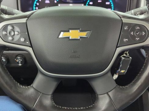 Used 2022 Chevrolet Colorado ZR2 AWD/4WD image 13