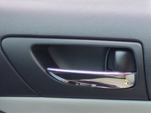 Used 2015 Lexus IS 250 RWD image 16